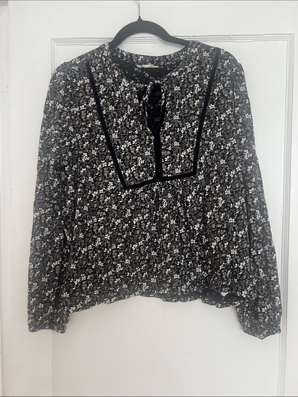 Lucky Brand Black and White Floral Tie-Neck Blouse